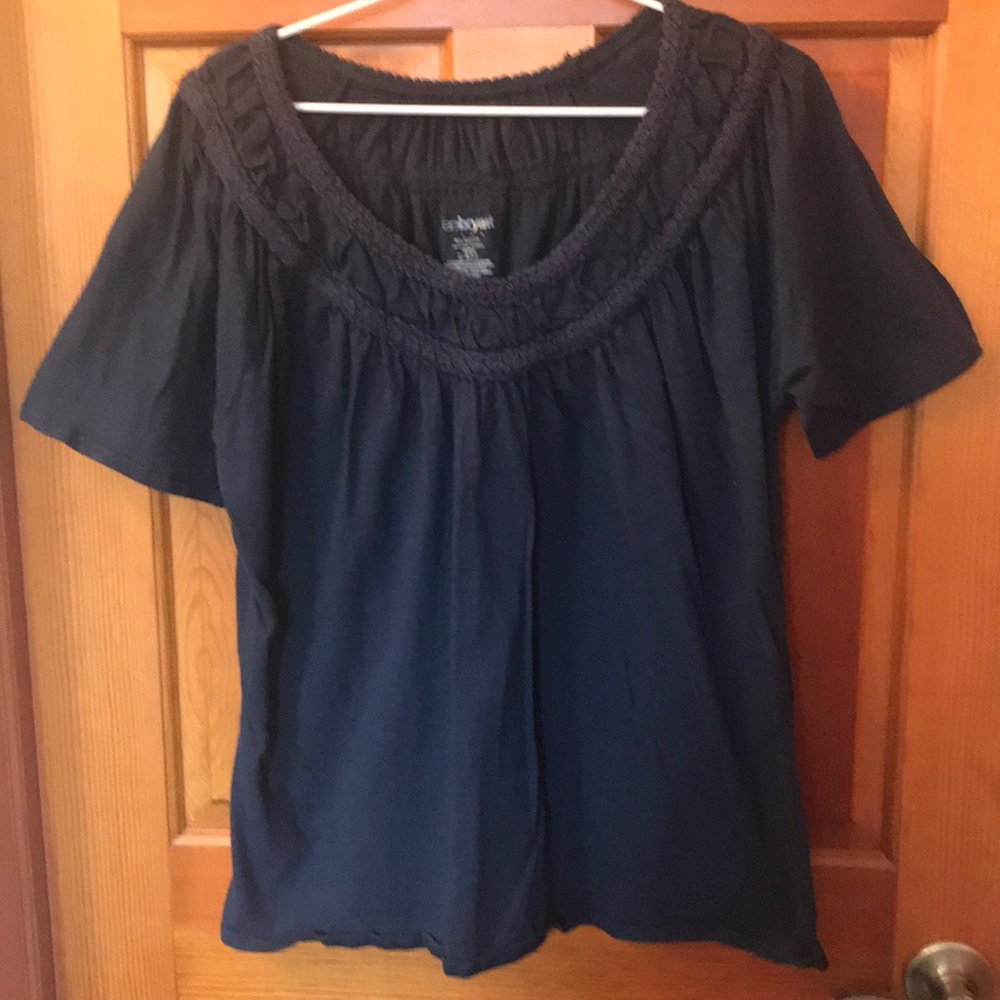 Lane Bryant decorative neck shirt 18/20